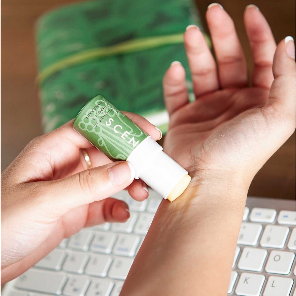 SALE! “Destress" Aromatherapy Set - Picture 6 of 8